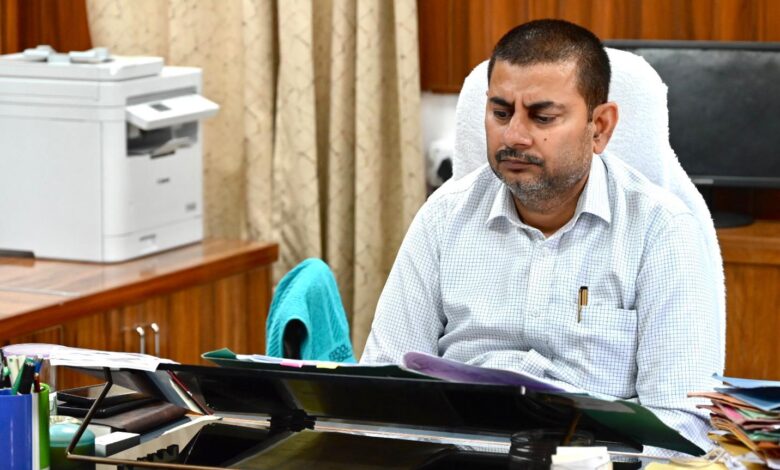 धूमधाम से मनाया जाएगा कारगिल विजय शौर्य दिवस, देहरादून के गांधी पार्क में होगा राज्य स्तरीय कार्यक्रम धूमधाम से मनाया जाएगा कारगिल विजय शौर्य दिवस, देहरादून के गांधी पार्क में होगा राज्य स्तरीय कार्यक्रम
