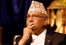 नेपाल में बवाल: छात्रों के उग्र आंदोलन में 20 मौतें, सोशल मीडिया बैन हटा, गृह मंत्री ने दिया इस्तीफा