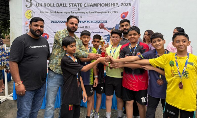 रोल बॉल में चमके आदर्श और कीर्ति, बने टॉप स्कोरर रोल बॉल में चमके आदर्श और कीर्ति, बने टॉप स्कोरर